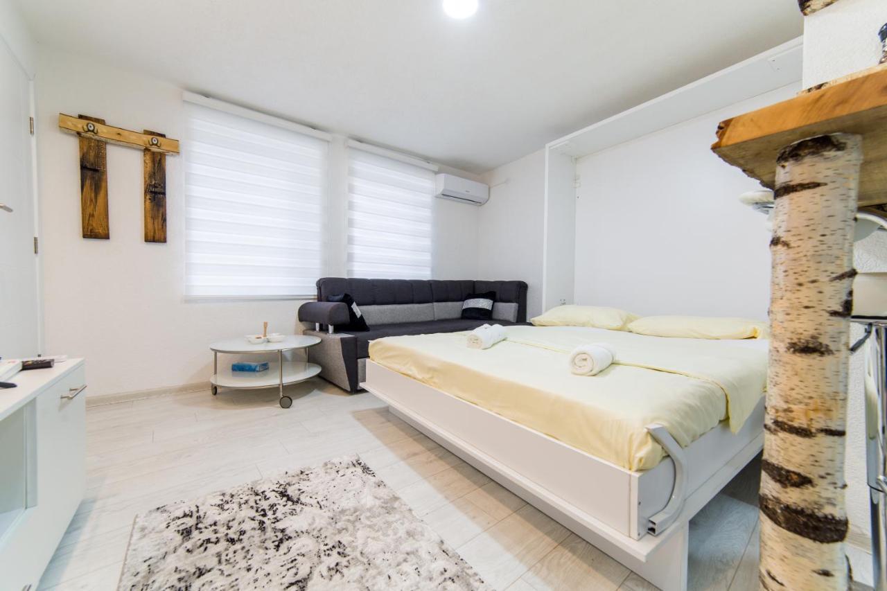 Apartment Space *